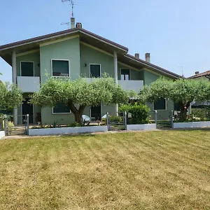 https://la-casa-sul-parco.hotelinveneto.com